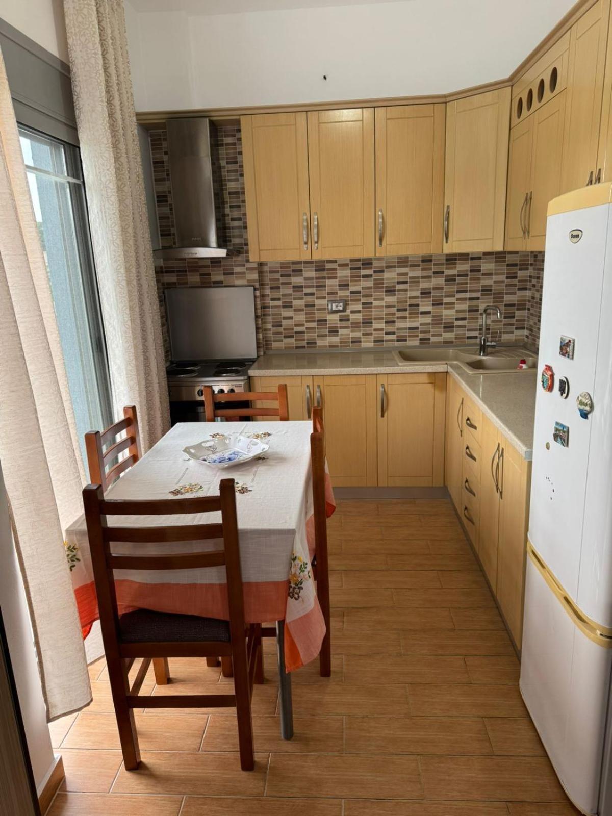 Vila Brilant Vlorë Exterior foto